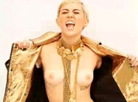 Miley Cyrus en topless