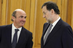 Luis de Guindos y Mariano Rajoy (Foto Moncloa)