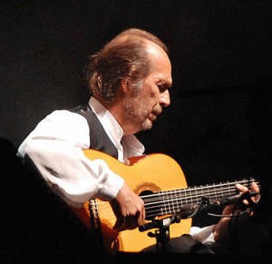 Paco de Lucía (Foto: Montuno en Wikipedia)