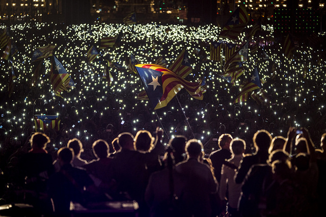 Banderas independentistas catalanas (Foto: Junts Pel Sí)