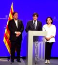 Puigdemont, con Ada Colau y Oriol Junqueras (Foto: Generalitat)